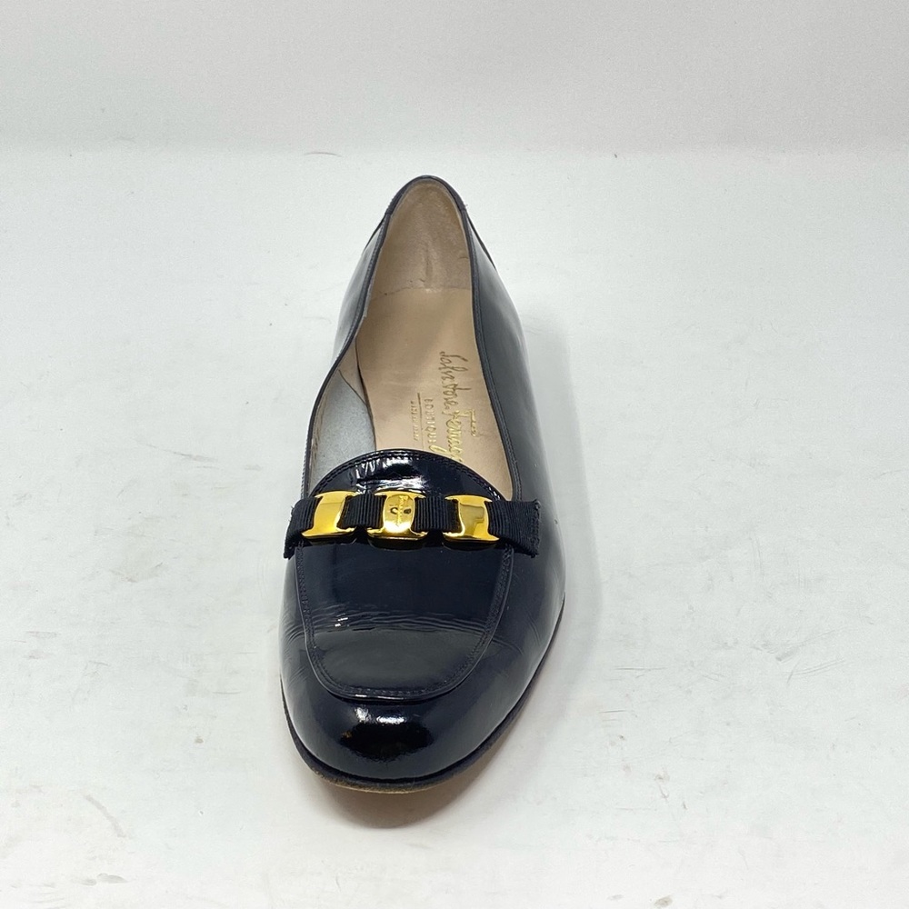 ❤️Salvatore Ferragamo Vintage Black Loafer. Size 8B - Picture 3 of 11